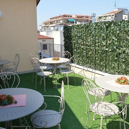 B&B Jolie Center Pescara Zewnętrze zdjęcie