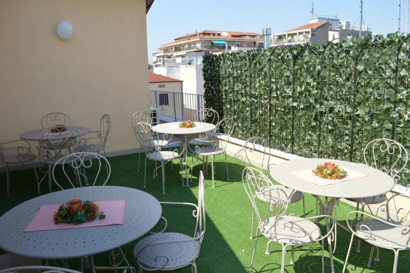 B&B Jolie Center Pescara Zewnętrze zdjęcie